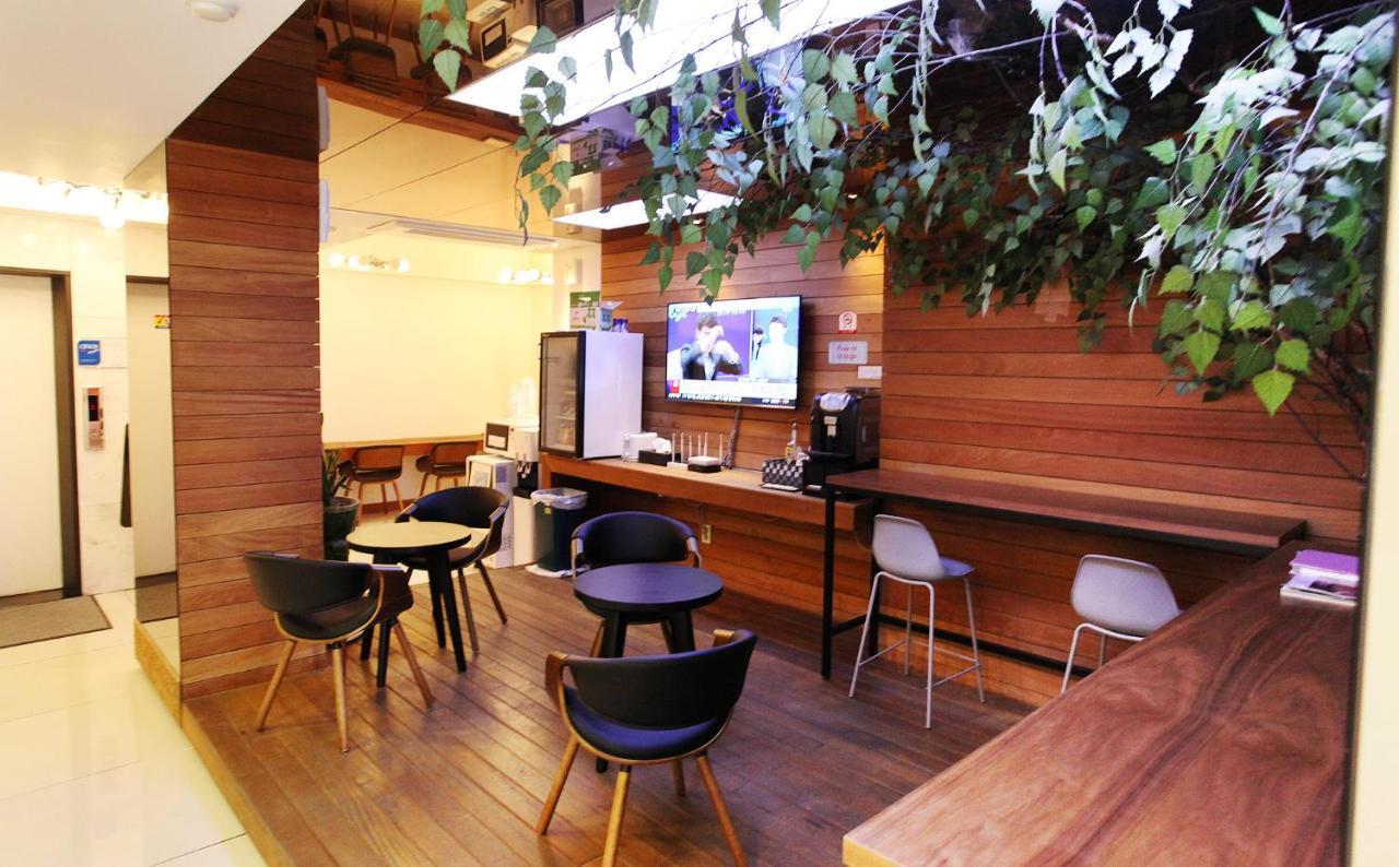 Hotel Pop Jongno Сеул Екстер'єр фото